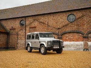 Image 21/50 de Land Rover Defender 110 (2015)