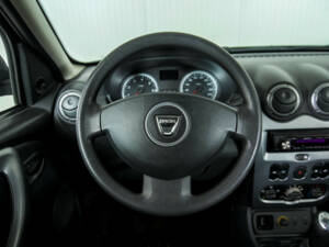 Immagine 8/43 di Dacia Duster 1.6 (2011)