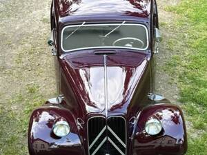 Afbeelding 2/14 van Citroën Traction Avant 11 B (1950)