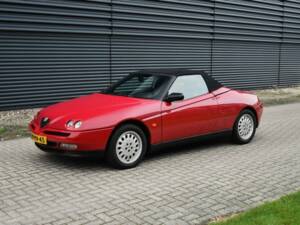 Immagine 3/7 di Alfa Romeo Spider 2.0 Twin Spark 16V (1996)