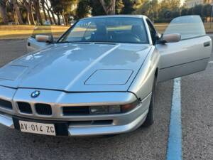 Immagine 3/7 di BMW 850i (1992)