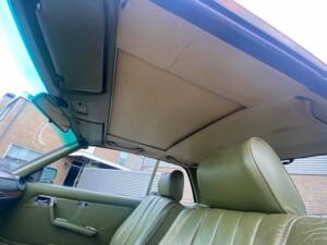 Image 15/50 of Mercedes-Benz 230 C (1980)