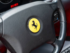 Image 43/98 of Ferrari F 355 Berlinetta (1996)
