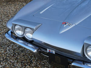 Image 37/50 of Chevrolet Corvette Sting Ray Convertible (1964)