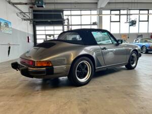 Image 45/71 de Porsche 911 SC 3.0 (1983)