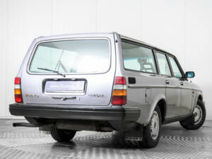 Image 42/50 of Volvo 245 GLE (1982)