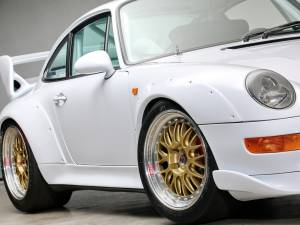 Image 14/32 of Porsche 911 Cup 3.8 RSR (1997)