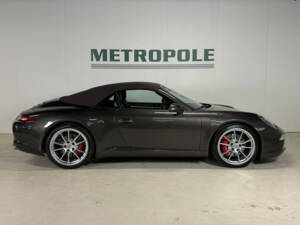 Image 21/50 de Porsche 911 Carrera S (2013)