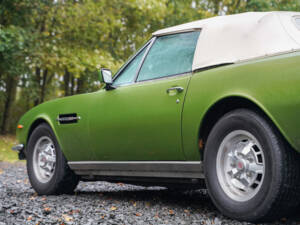 Image 11/50 de Aston Martin V8 Volante (1979)