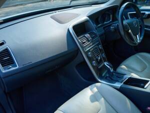 Image 36/50 of Volvo XC60 T5 (2013)