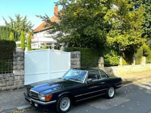 Image 16/21 of Mercedes-Benz 280 SL (1985)