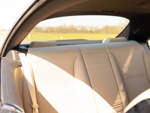 Image 45/67 of Mercedes-Benz CL 500 (2006)