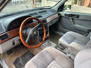 Image 15/18 of Alfa Romeo 155 Twin Spark 2.0 (1993)