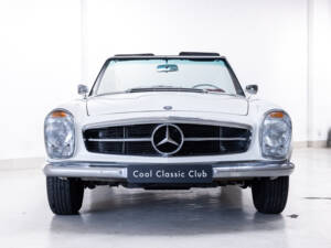 Imagen 2/29 de Mercedes-Benz 230 SL (1964)