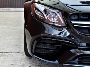Immagine 29/47 di Mercedes-Benz AMG E 63 S 4MATIC+ T (2018)
