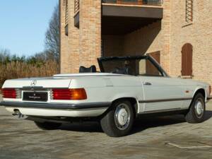 Bild 11/50 von Mercedes-Benz 280 SL (1989)