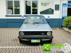 Image 2/10 of Volkswagen Golf I Cabrio GLi 1.6 (1981)