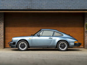 Afbeelding 10/50 van Porsche 911 Carrera 3.2 (1984)