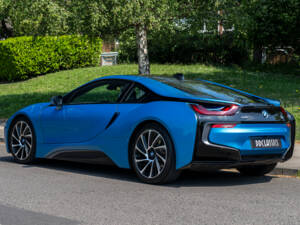 Image 4/33 of BMW i8 Coupé (2015)