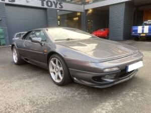 Immagine 2/19 di Lotus Esprit V8 SE (2001)