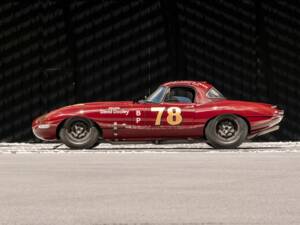 Image 1/12 of Jaguar E-Type 3.8 (1961)