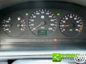 Image 9/10 de Alfa Romeo 146 - 1.6 T Spark (1997)