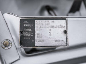 Image 38/49 of Opel Manta 400 (1984)