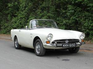 Image 1/23 of Sunbeam Alpine Mk V (1966)