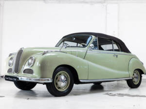 Immagine 1/50 di BMW 502 - 3,2 Litro (1955)