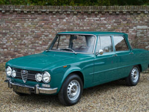 Bild 1/50 von Alfa Romeo Giulia 1300 Super (1972)