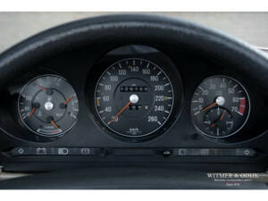 Immagine 16/28 di Mercedes-Benz 500 SL (1984)