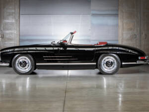 Imagen 2/21 de Mercedes-Benz 300 SL Roadster (1959)