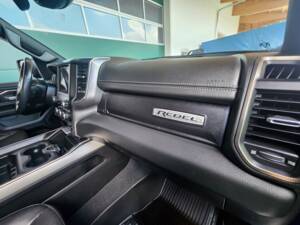 Bild 46/96 von Dodge Ram 1500 (2021)