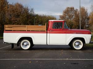 Image 4/7 of Ford F-100 Panel Van (1960)