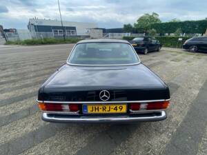 Image 7/50 of Mercedes-Benz 230 C (1980)