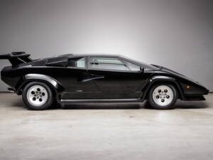 Bild 27/50 von Lamborghini Countach LP 400 S (1982)