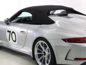 Image 4/20 of Porsche 911 Speedster (2019)