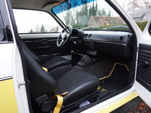 Afbeelding 21/30 van Opel Kadett 2,0 EH GT&#x2F;E (1978)