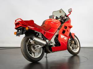 Image 4/50 of Honda DUMMY (1988)