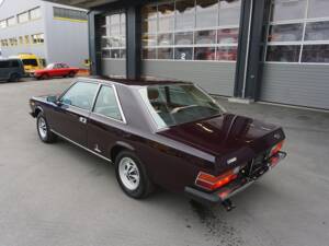 Image 7/74 of FIAT 130 Coupé (1973)