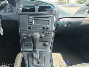 Bild 23/42 von Volvo XC70 2.4T (2000)