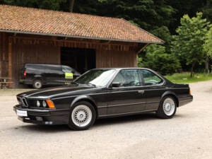 Image 4/99 of BMW M 635 CSi (1988)