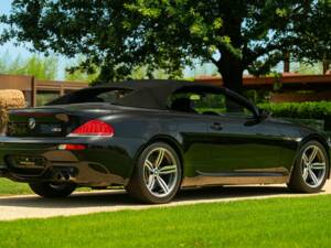 Bild 8/50 von BMW M6 (2007)