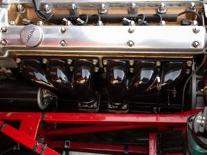 Image 34/50 of Jaguar E-Type 3.8 Flat Floor (1961)