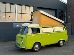 Image 39/57 of Volkswagen T2b Westfalia (1978)