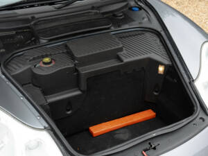 Image 25/50 of Porsche 911 Carrera 4S (2003)