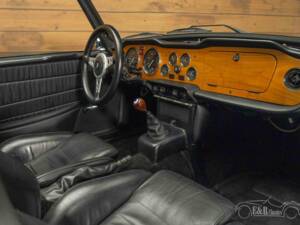 Bild 16/19 von Triumph TR 6 PI (1973)