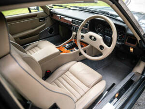 Bild 2/38 von Jaguar XJR-S V12 Le Mans (1988)