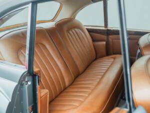 Image 25/57 de Bentley S 2 Continental (1961)