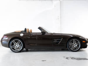 Afbeelding 5/46 van Mercedes-Benz SLS AMG Roadster (2012)